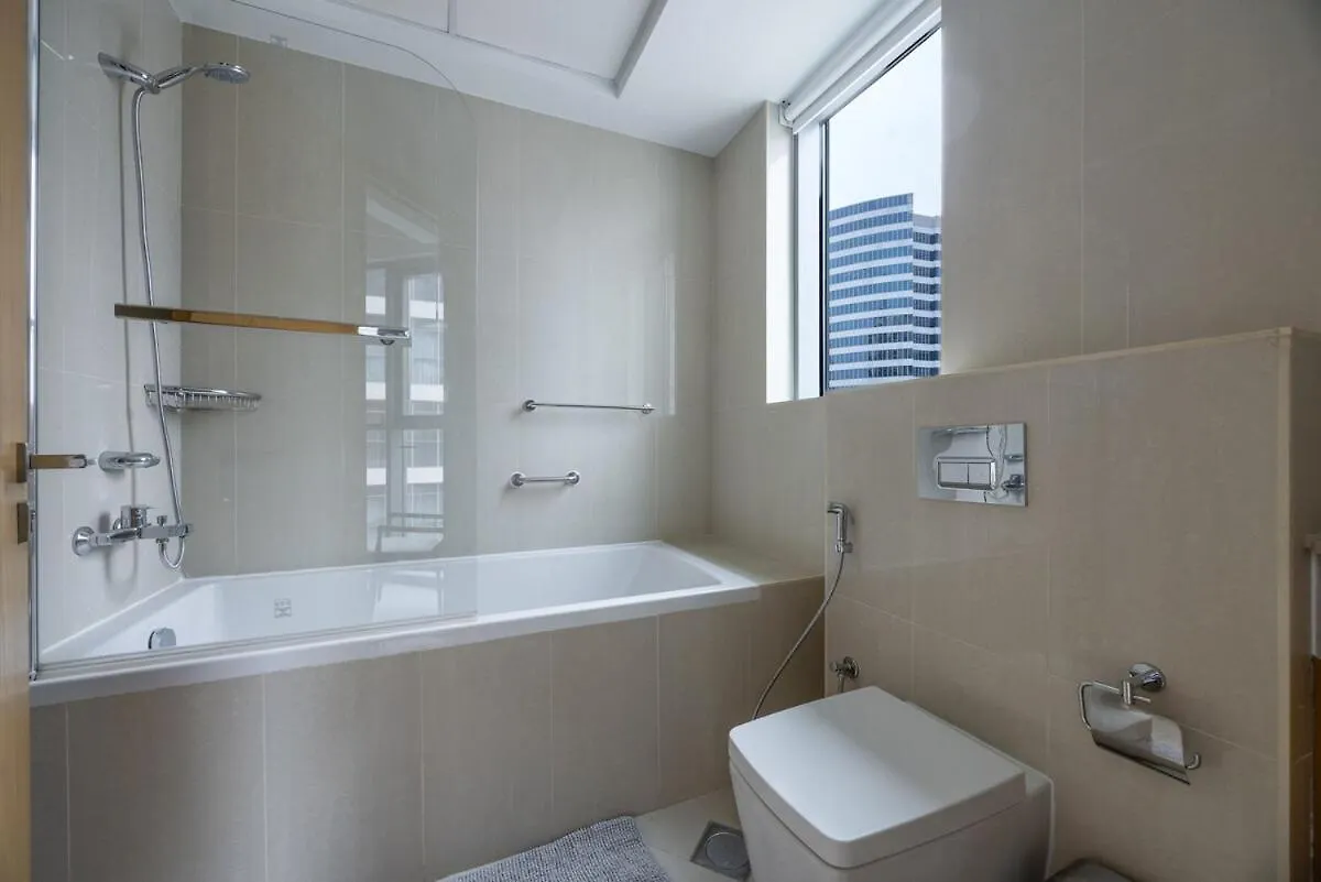 Luxury Downtown 1-Bedroom With Burj Khalifa Views Dubai Apartment